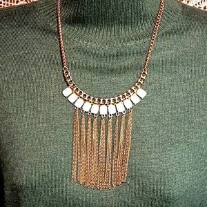 Elegant Gold and Mint Necklace